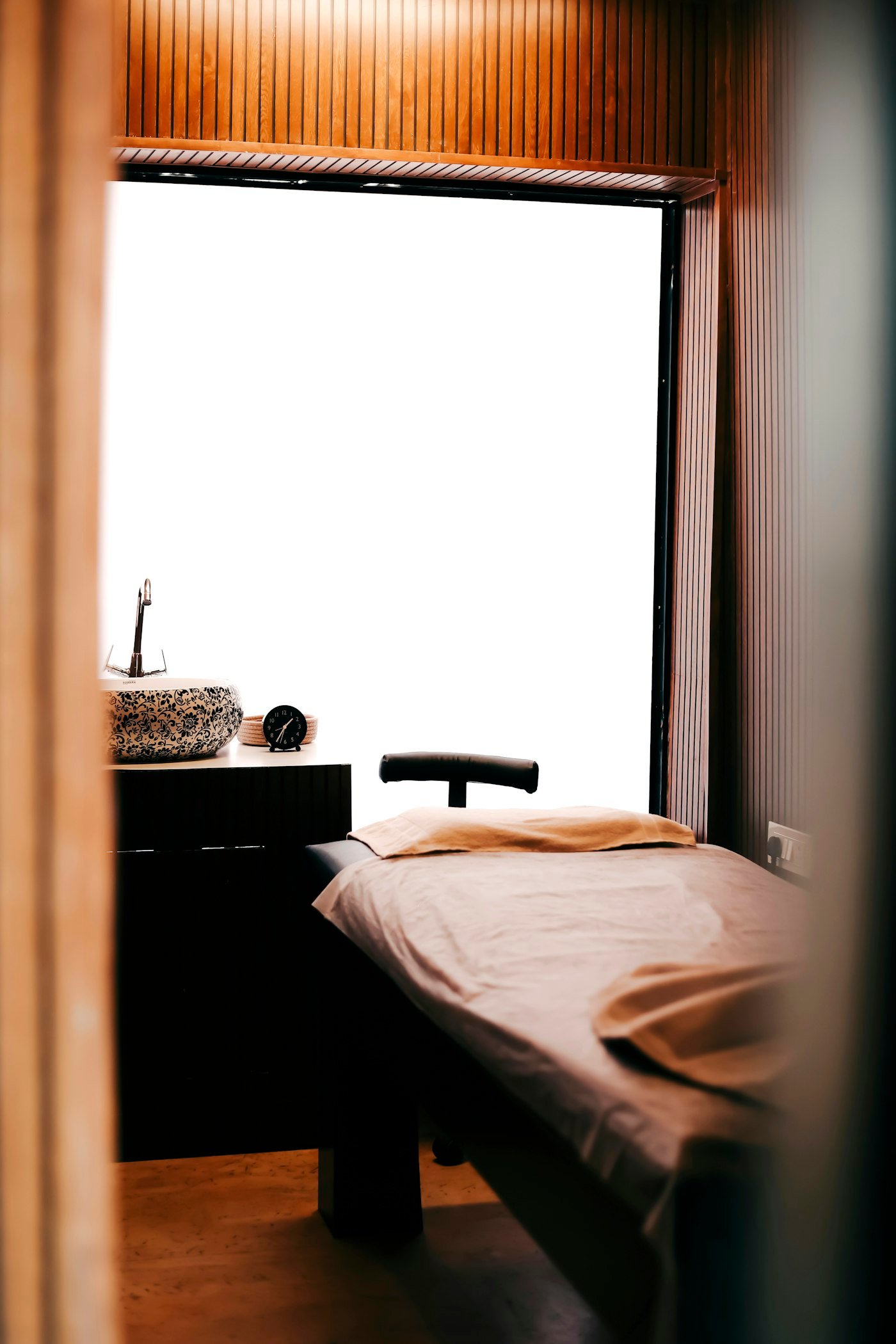 Cabine de soin d'un institut de beauté (photo provisoire)